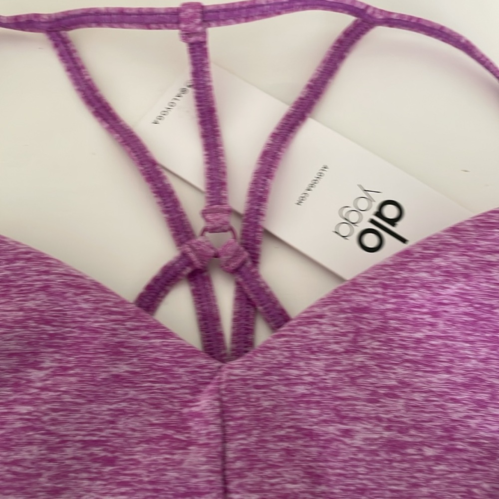 NWT ALO YOGA ELECTRIC VIOLET BRA ALOSOFT LAVISH BRA SIZE MEDIUM   * FIRM PRICE * - Picture 3 of 6